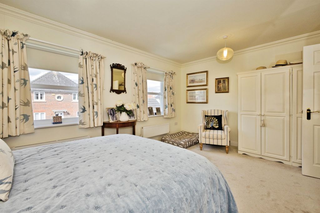 Additional image 14 of 5 bed terraced house for saleOak Drive, Crewkerne TA18