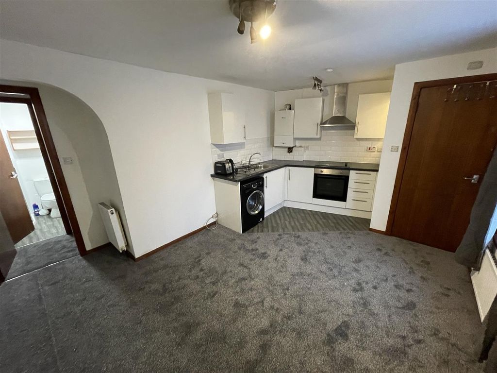 Additional image 6 of 1 bed flat for sale2 Ladyburn Place, Cupar KY15