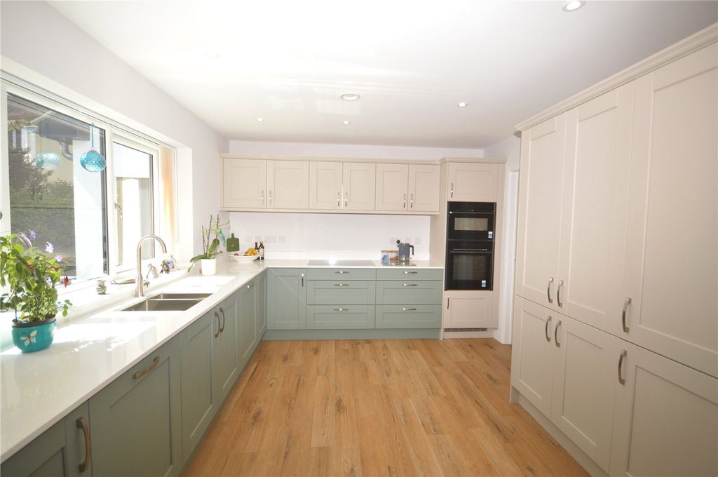 4 bed detached house for salePlot 2, Ranelagh Grove, Tiverton Road, Cullompton, Devon EX15 photo 4