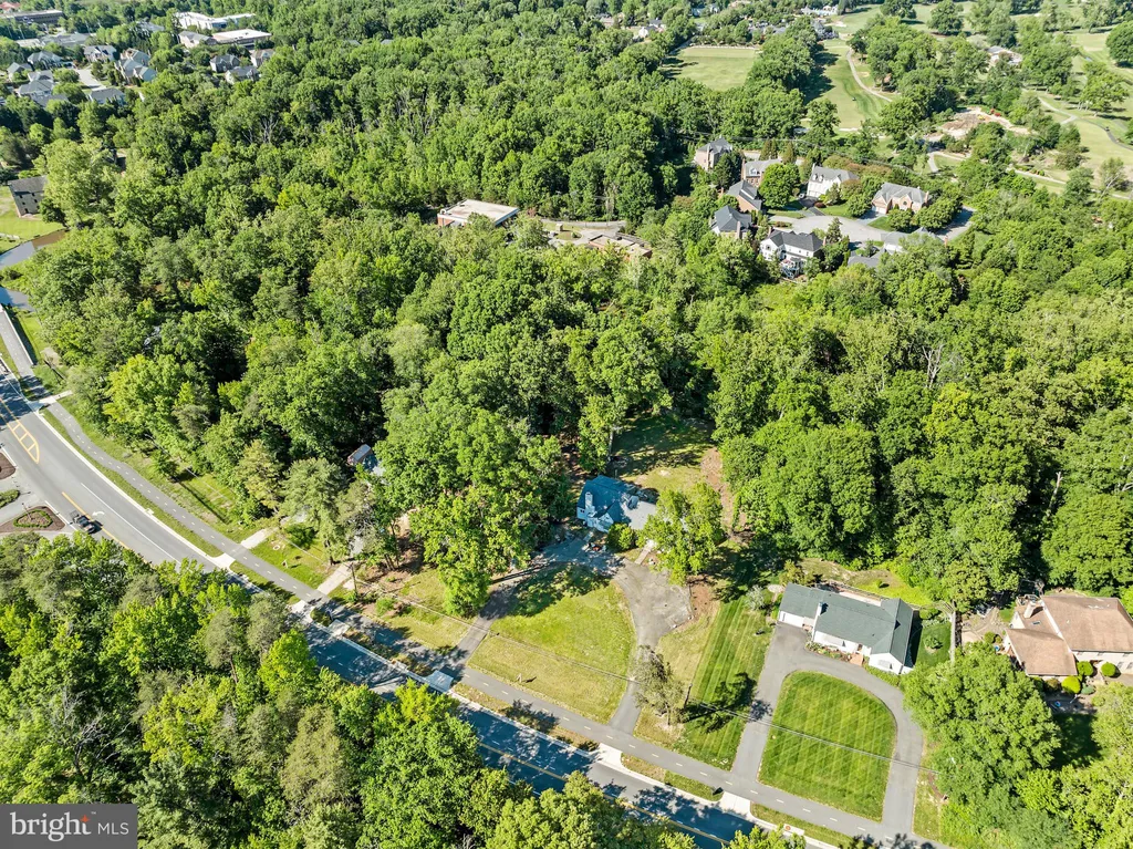 5400 Mount Vernon Memorial Highway, Alexandria, VA 22309