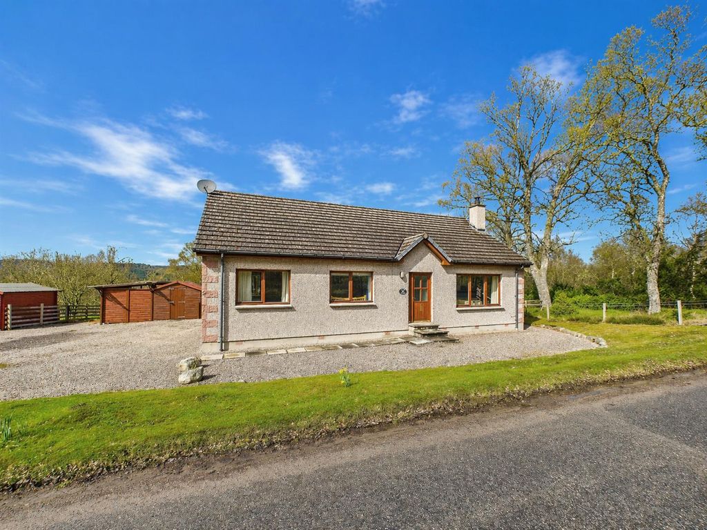 3 bed detached bungalow for saleCouthie Cottage, Insh, Kingussie PH21