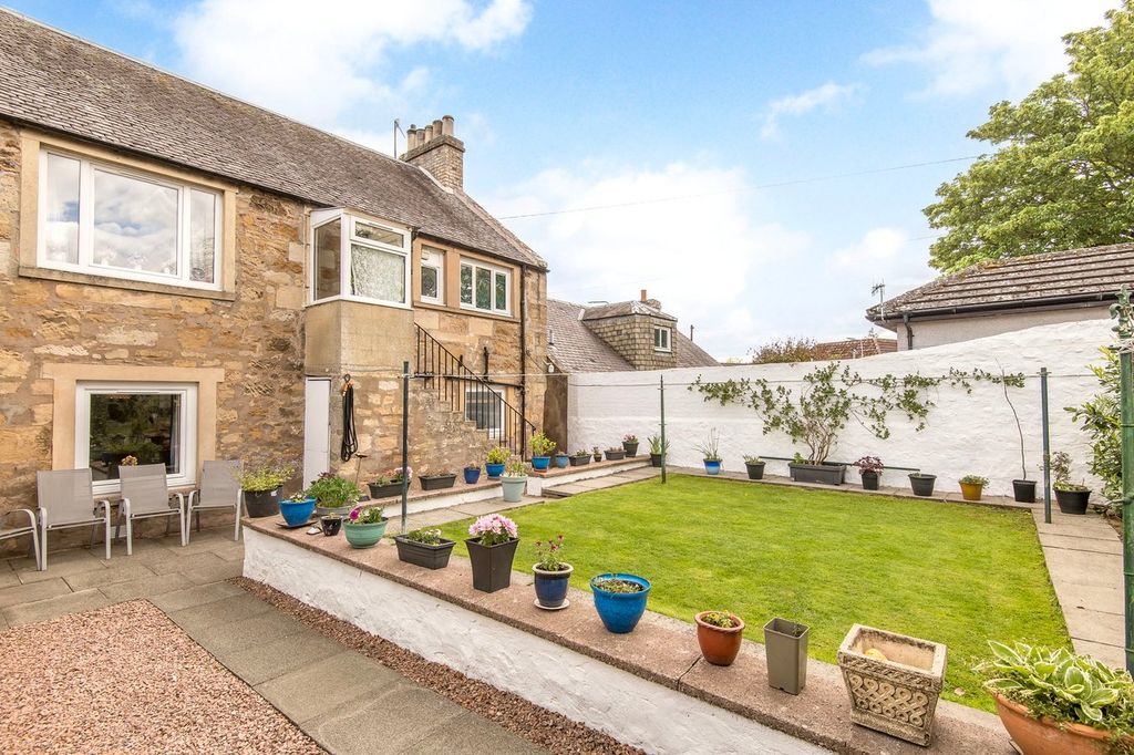 Additional image 13 of 2 bed flat for saleBalgarvie Road, Cupar KY15