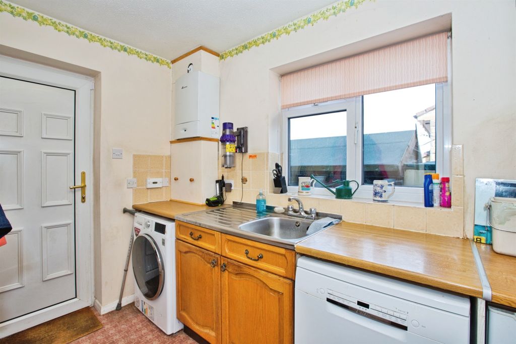 Additional image 8 of 4 bed detached house for saleThe Laurels, Crewkerne TA18