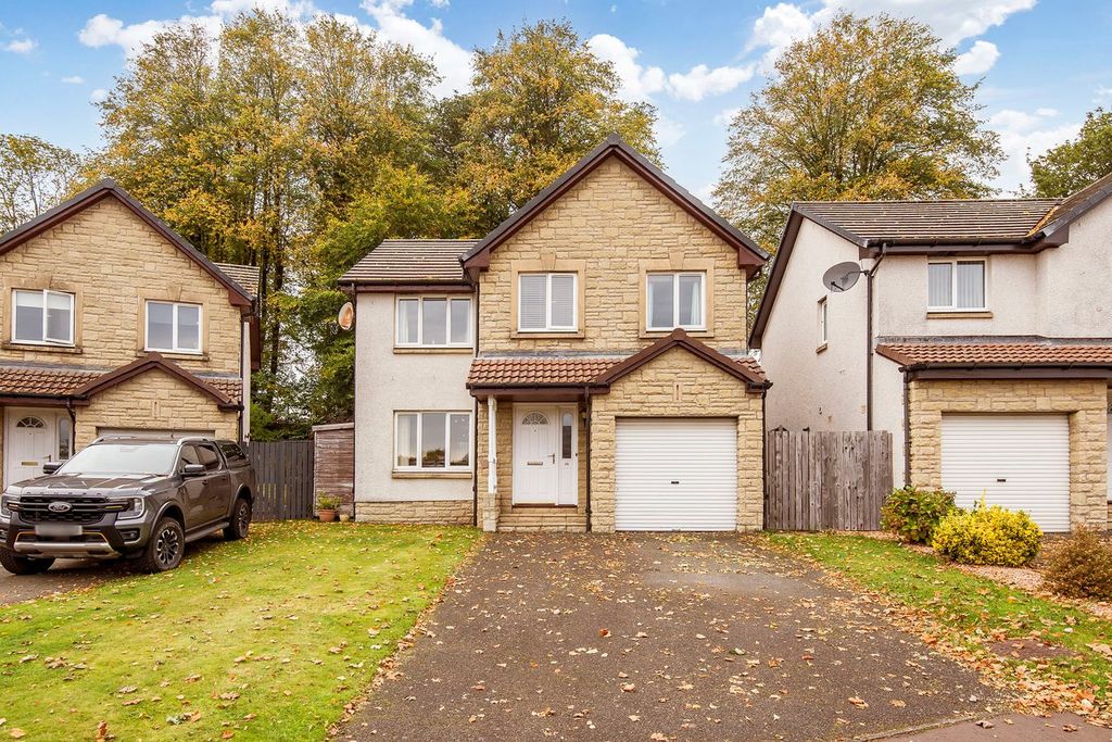 4 bed detached house for saleLumsden Park, Cupar KY15