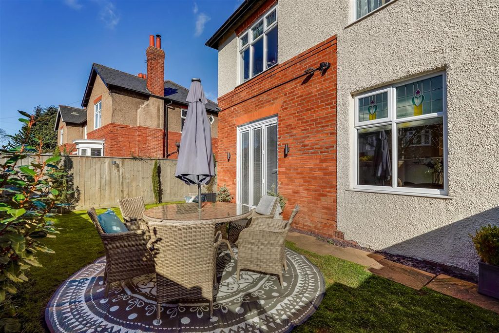 Additional image 54 of 5 bed detached house for salePierremont Gardens, Darlington DL3