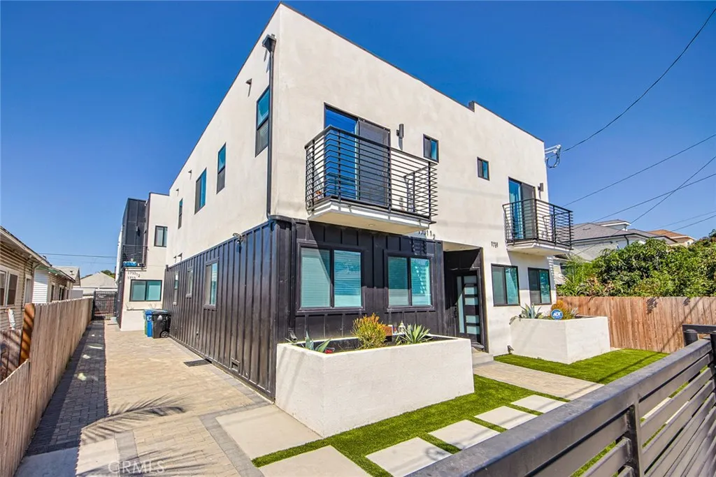 Additional image 58 of 1733 S New Hampshire Ave, Los Angeles, CA 90006