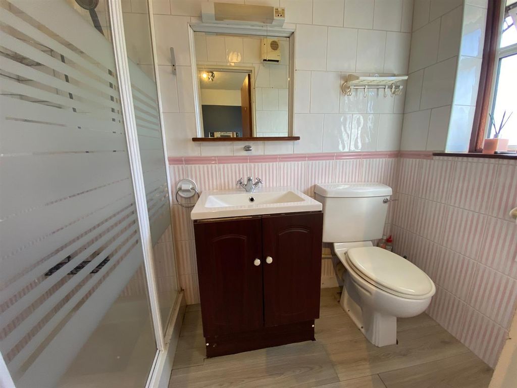 Additional image 14 of 4 bed semi-detached house for saleHunters Hall Road, Dagenham RM10