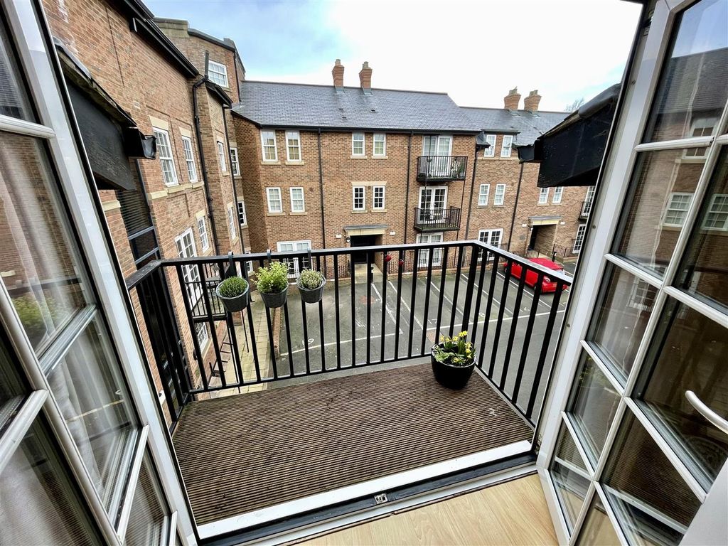 Additional image 9 of 2 bed flat for saleNorthumberland Street, Darlington DL3