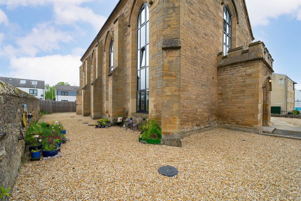 Additional image 17 of 2 bed flat for saleWest Port, Cupar KY15