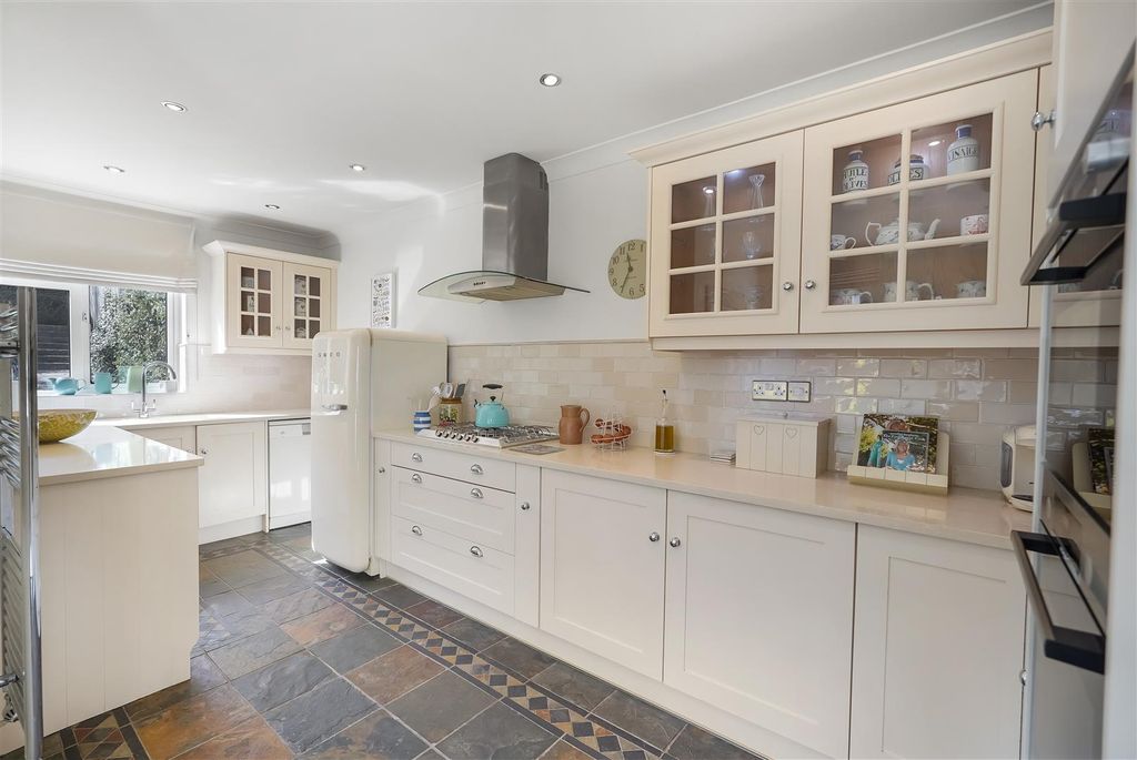 Additional image 15 of 5 bed end terrace house for saleWoodland Road, Darlington DL3