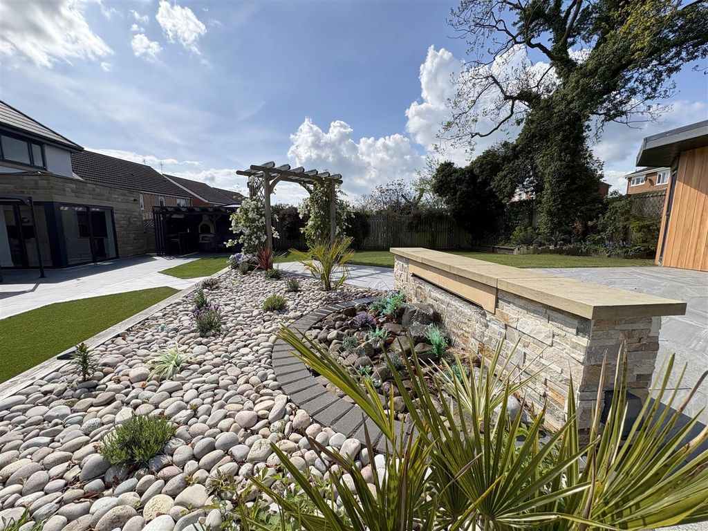 Additional image 37 of 5 bed detached house for saleNew Park Lane, Crook DL15