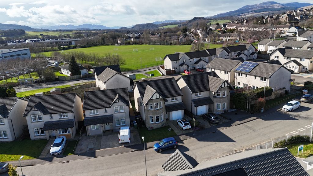 Additional image 26 of 4 bed detached house for saleHebridean Gardens, Crieff PH7