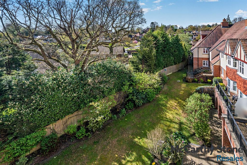 Additional image 38 of 1 bed flat for saleHolmes Place, Crowborough Hill, Crowborough TN6
