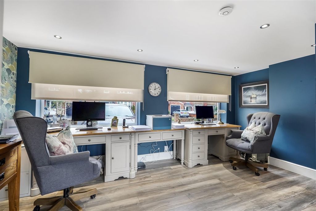 Additional image 31 of 5 bed detached house for salePierremont Gardens, Darlington DL3