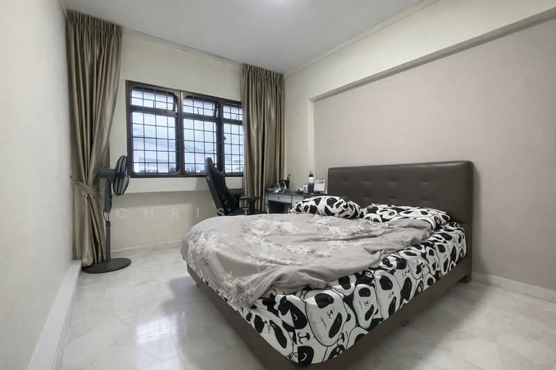 419 Canberra Road photo 2