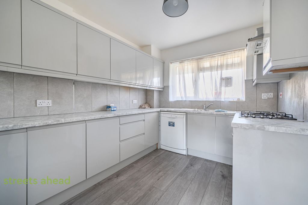 3 bed terraced house for salePark Hill Rise, Croydon CR0 photo 4