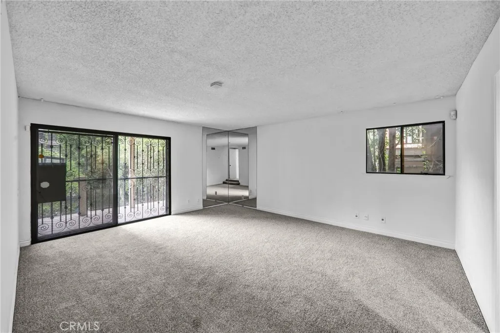 Additional image 23 of 3334 Oak Glen Dr, Los Angeles, CA 90068