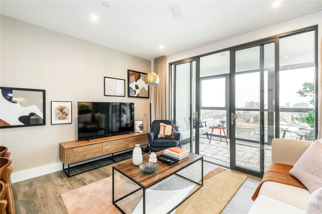 3 bed flat for salePoplar Walk, Croydon CR0 photo 5