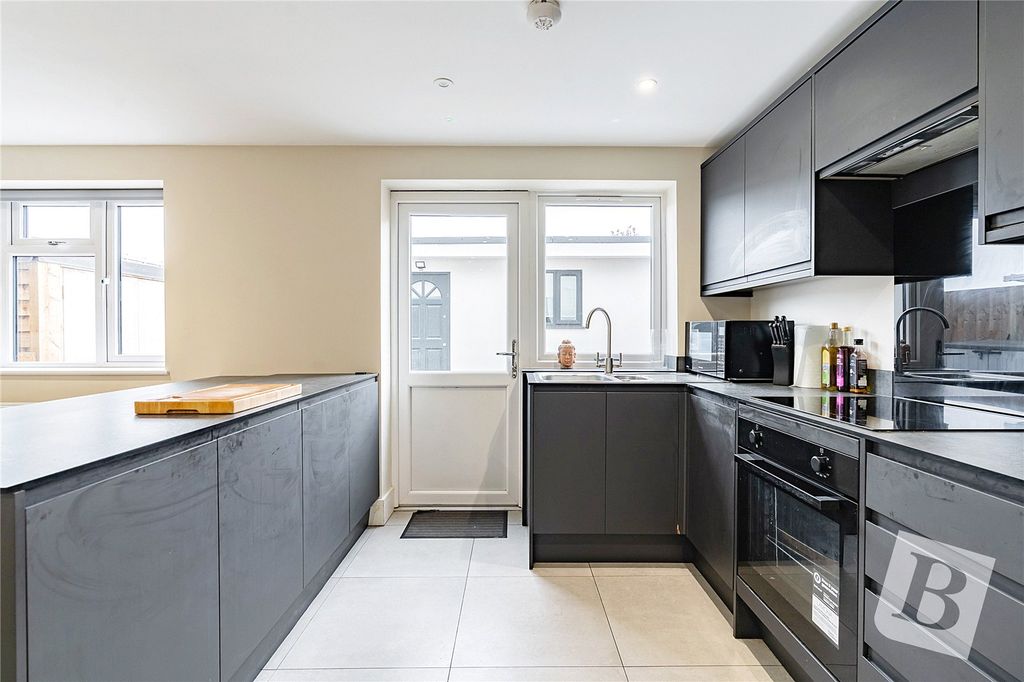 Additional image 3 of 4 bed end terrace house for saleReede Road, Dagenham RM10