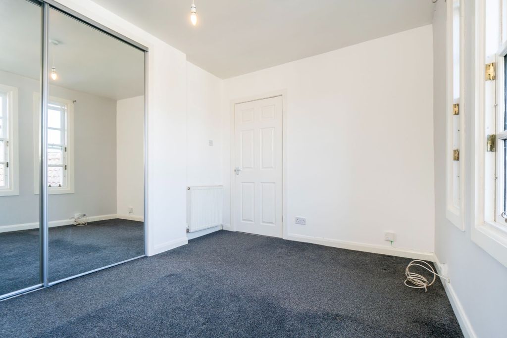 Additional image 8 of 1 bed flat for sale153E High Street, Dalkeith, Midlothian EH22