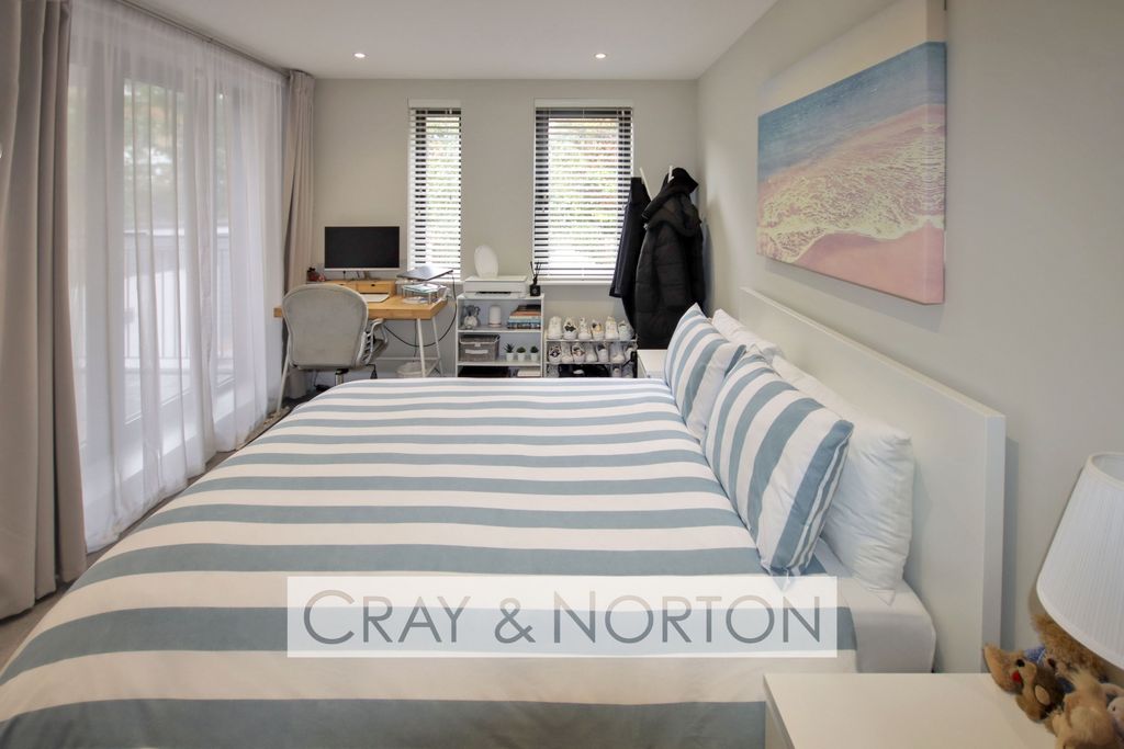 Additional image 6 of 3 bed flat for saleWard Close, South Croydon CR2