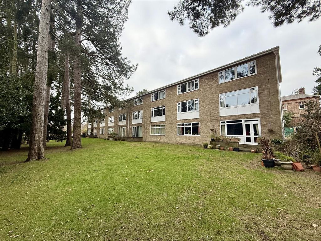3 bed maisonette for saleSpruce Grove, Darlington DL3