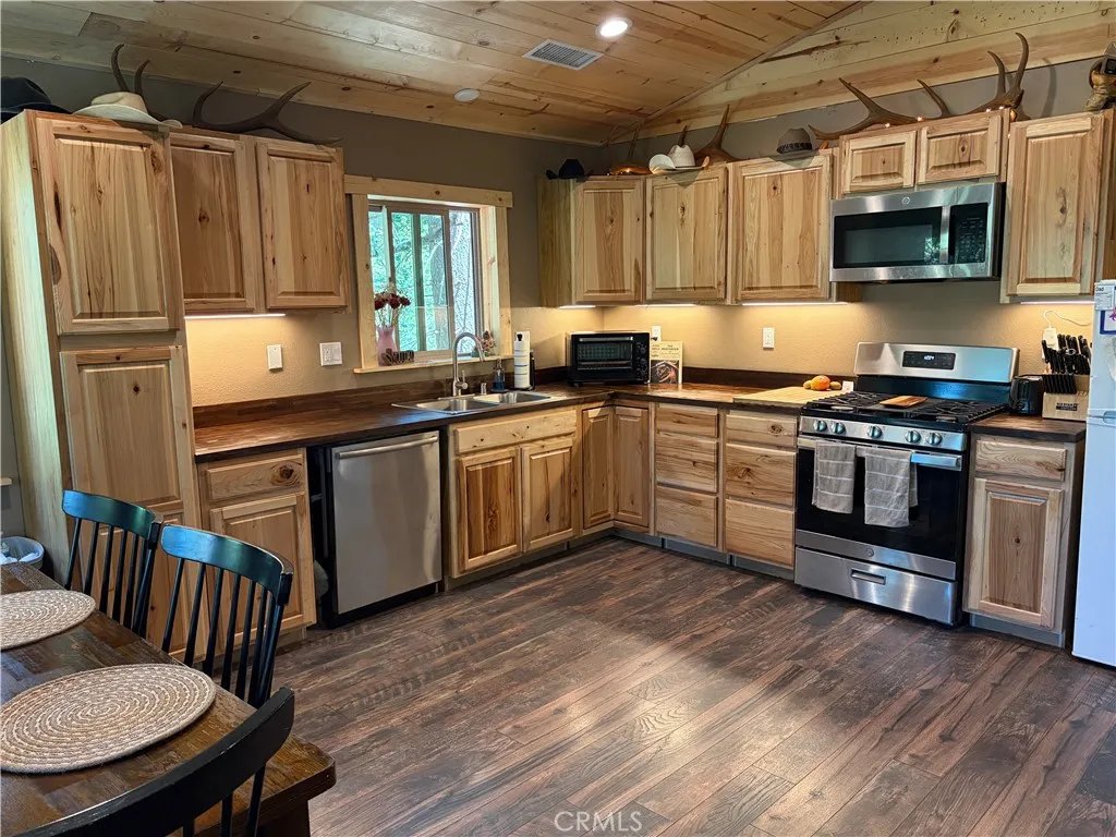 Additional image 54 of 5975 Pine Avenue, Angelus Oaks, CA 92305
