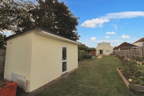 Additional image 20 of 4 bed bungalow for saleManor Road, Dagenham RM10