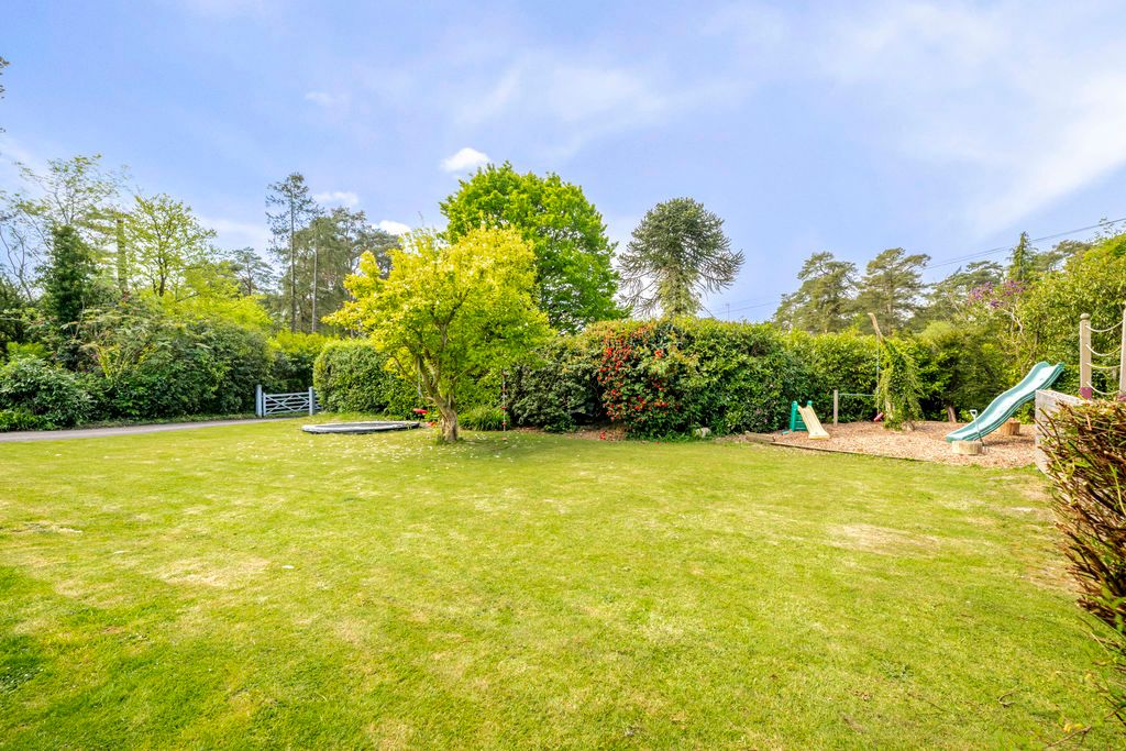 Additional image 22 of 5 bed detached bungalow for saleFielden Road, Crowborough TN6