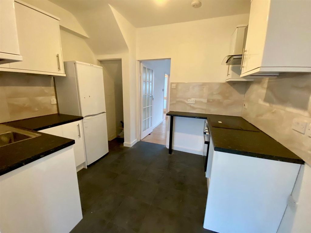 Additional image 6 of 2 bed terraced house for saleHaresfield Road, Dagenham RM10