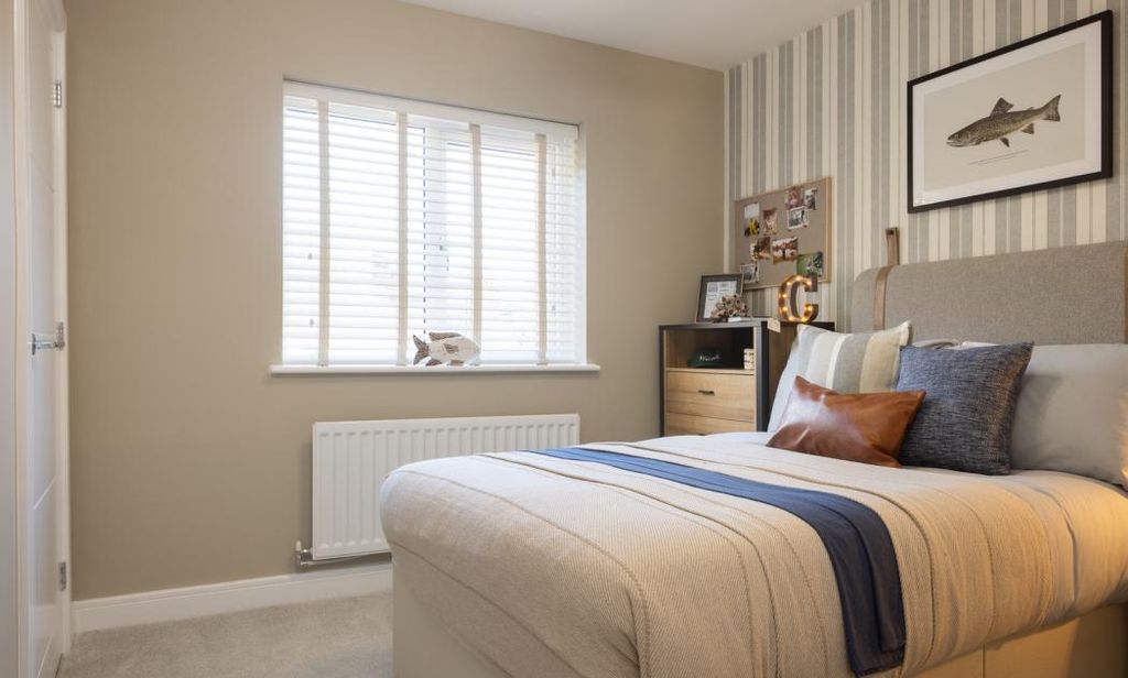 Additional image 3 of 4 bed detached house for sale"The Osbourne" at Walshes Road, Walshes Road, Crowborough TN6