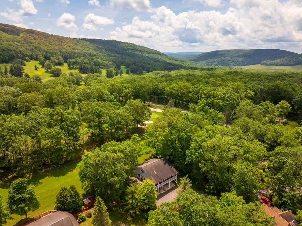 60 Barbara's Way, Mc Henry, MD 21541 photo 2