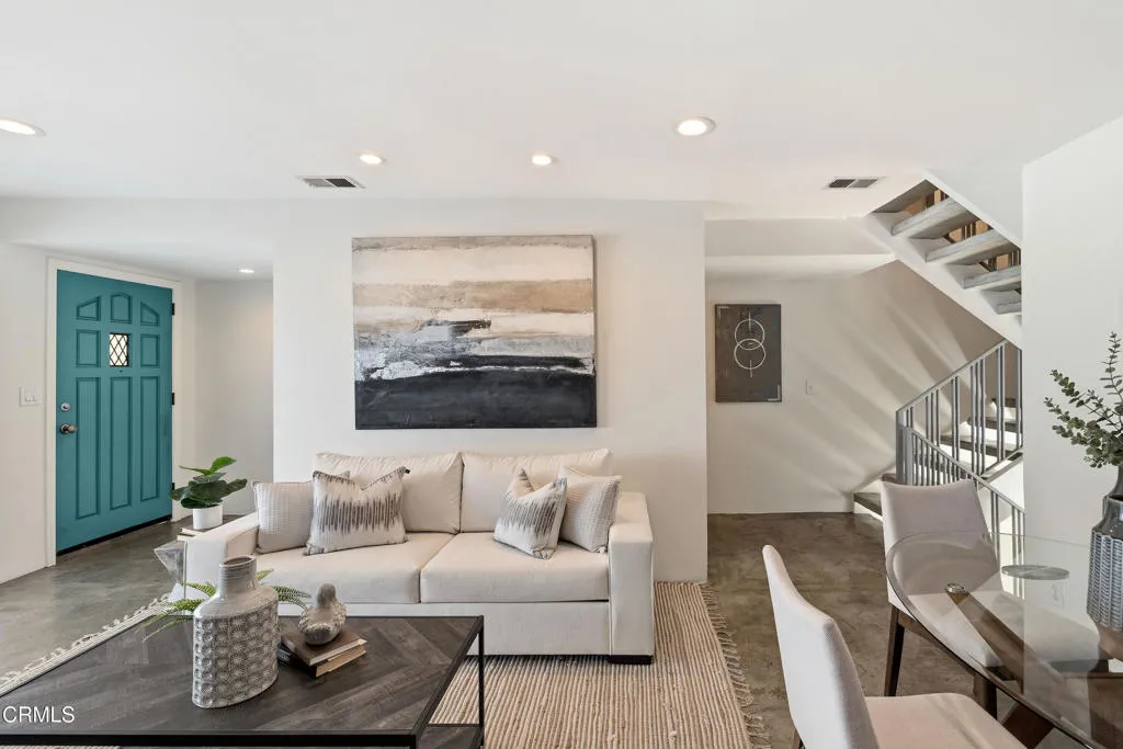 1140 Manhattan Beach Boulevard Unit D, Manhattan Beach, CA 90266 photo 2