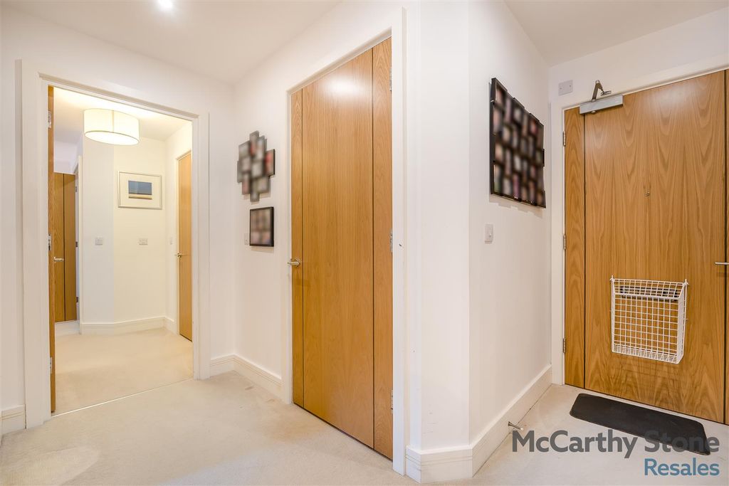 Additional image 8 of 2 bed flat for saleHolmes Place, Crowborough TN6