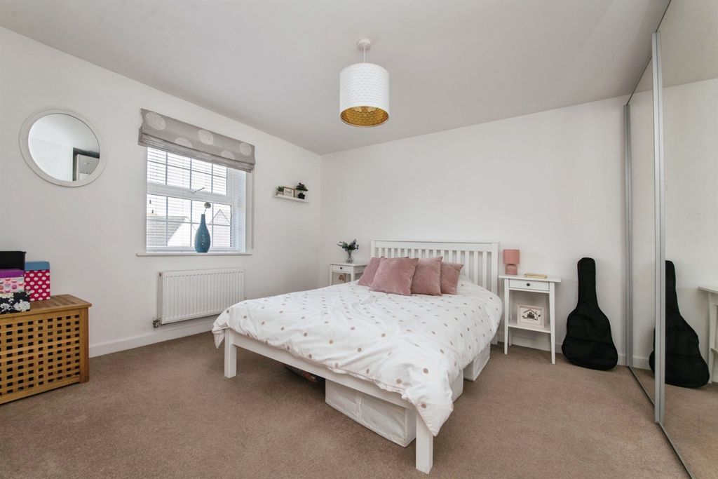 Additional image 7 of 4 bed detached house for saleTrott Close, Cullompton EX15