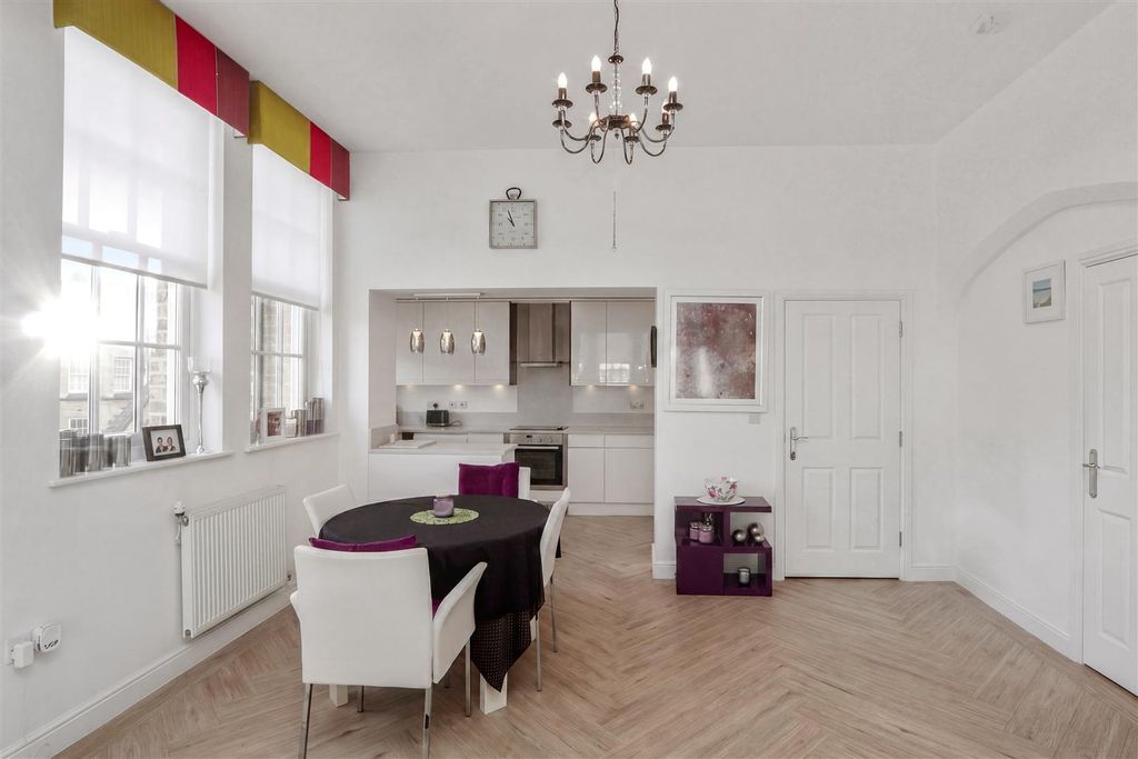 Additional image 16 of 3 bed flat for saleChapel Drive, Dartford DA2