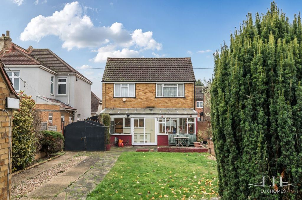 Additional image 24 of 3 bed detached house for saleAldborough Road, Dagenham RM10