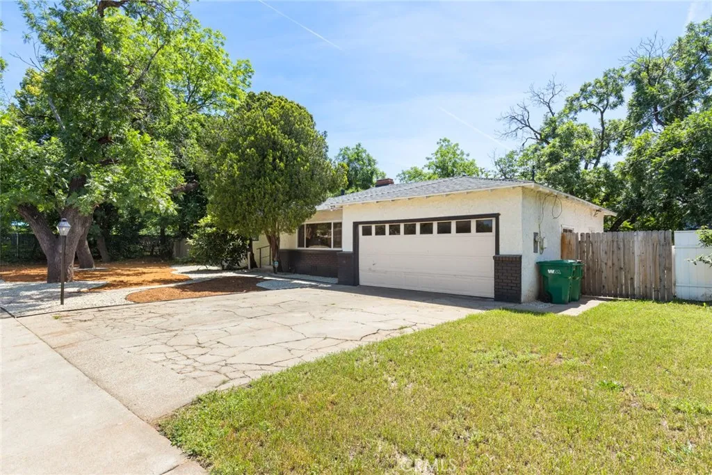 997 E 16th St, Chico, CA 95928 photo 2