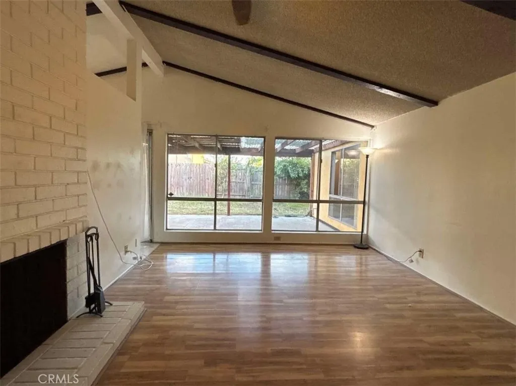 994 E Gladwick St, Carson, CA 90746 photo 5