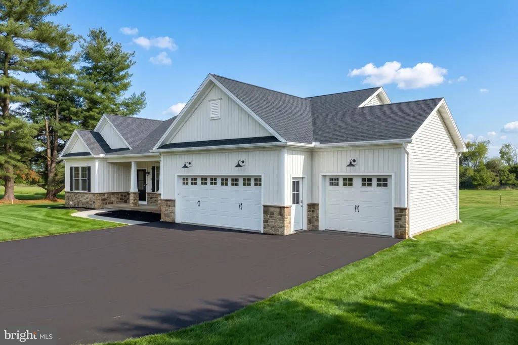 Additional image 4 of 667 Brickyard Road, New Oxford, PA 17350