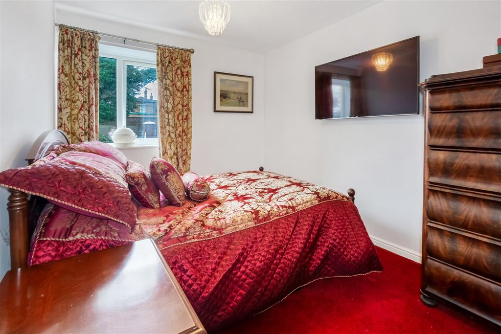 Additional image 7 of 3 bed flat for saleRosebay Court, Darlington DL3