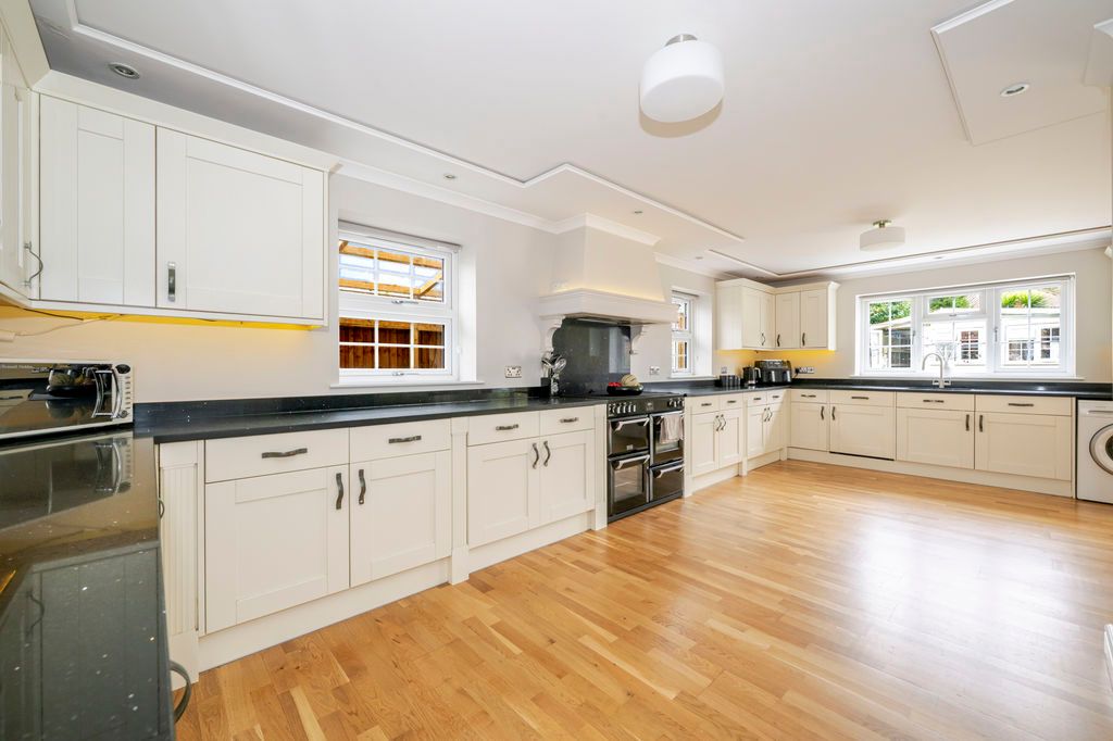 Additional image 8 of 5 bed detached house for saleGreen Lane, Crowborough TN6