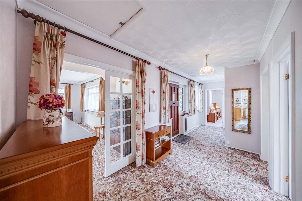 Additional image 17 of 3 bed detached bungalow for saleOakfield Lane, Dartford DA2