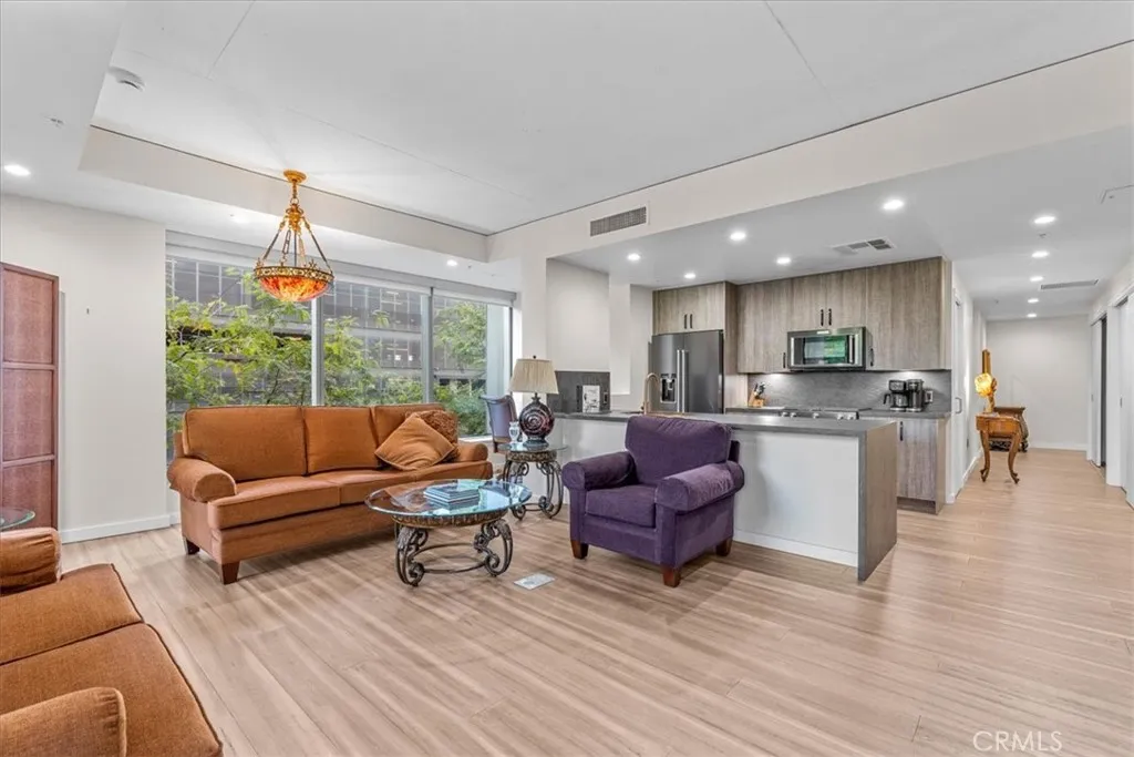 Additional image 19 of 1155 S Grand Ave Unit 426, Los Angeles, CA 90015