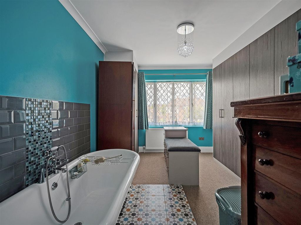 Additional image 15 of 6 bed detached house for saleOnslow Gardens, South Croydon CR2