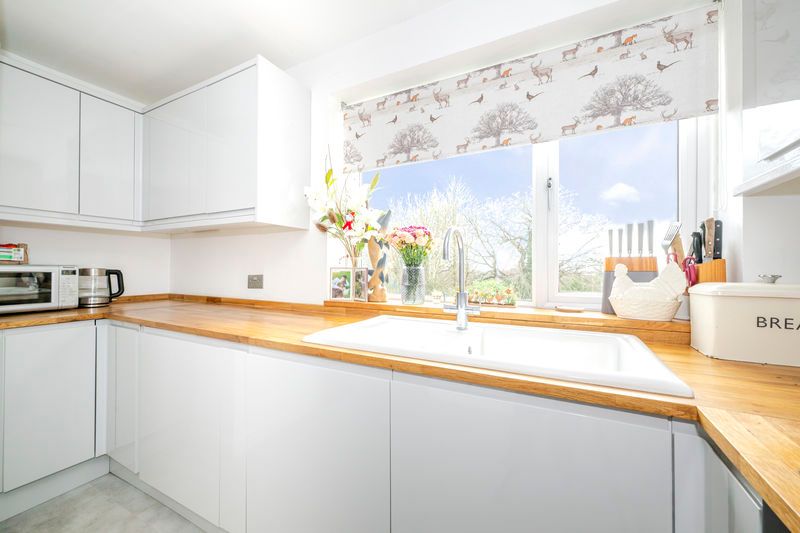 Additional image 2 of 2 bed flat for saleSwaylands Avenue, Crowborough TN6