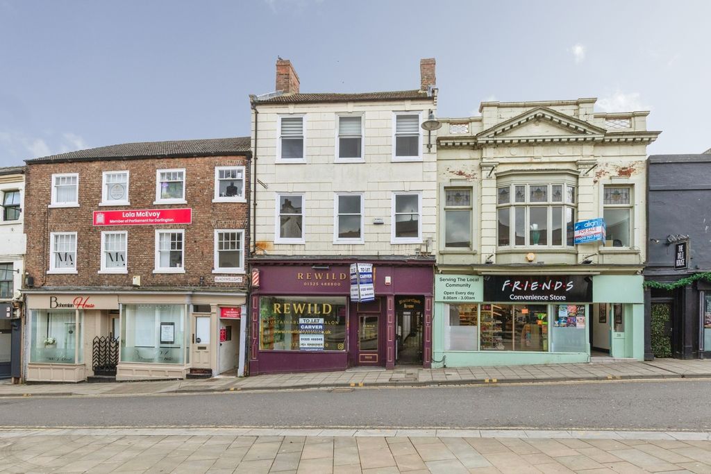 2 bed flat for saleBlackwellgate, Darlington, Durham DL1 photo 2