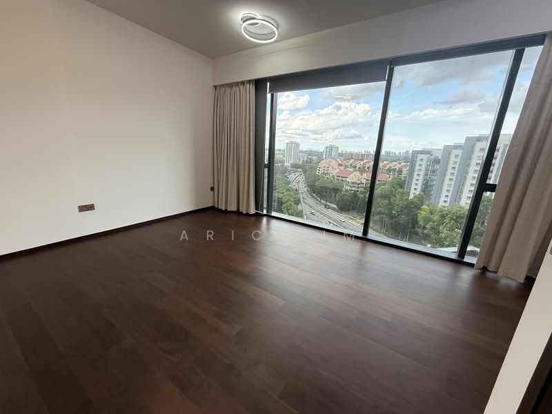 32 Leedon Heights