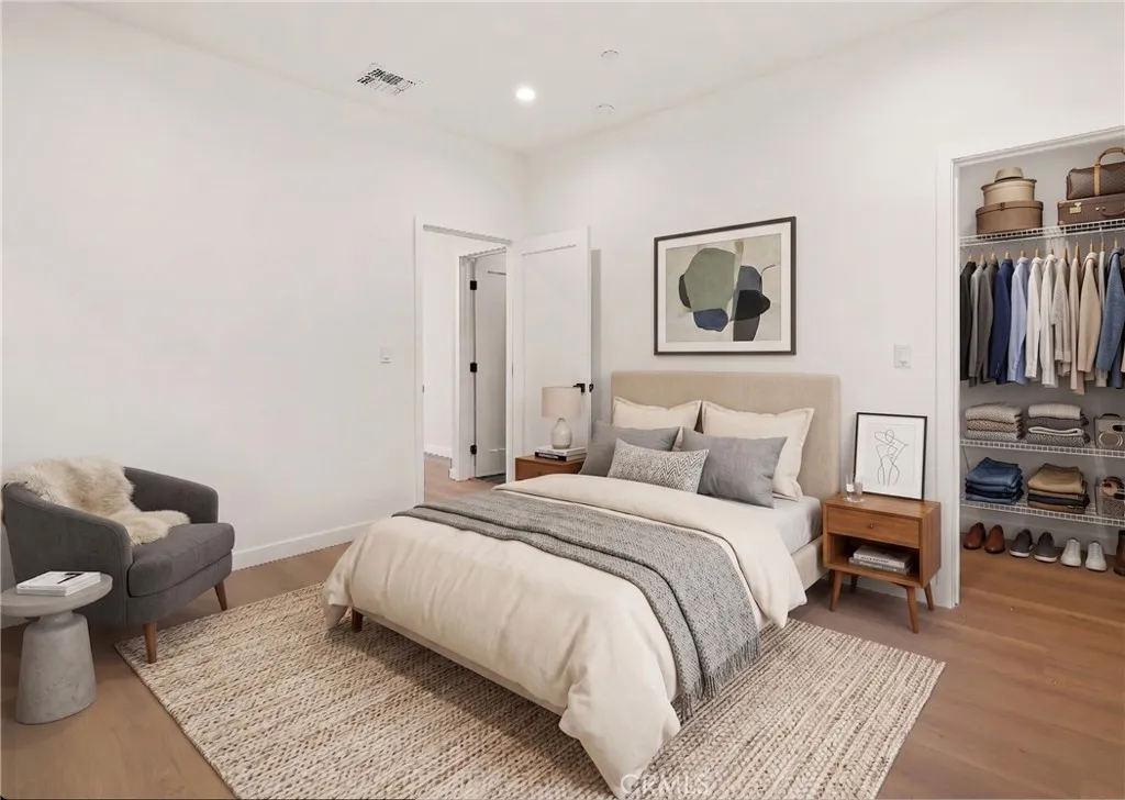Additional image 4 of 1733 S New Hampshire Ave, Los Angeles, CA 90006