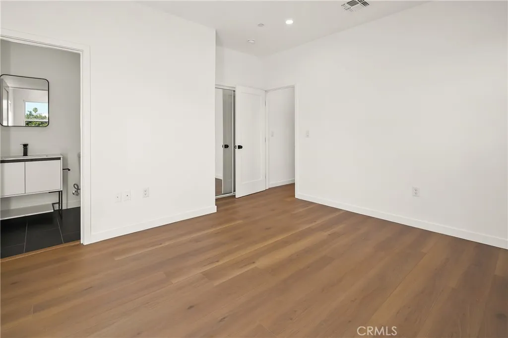 Additional image 53 of 1733 S New Hampshire Ave, Los Angeles, CA 90006